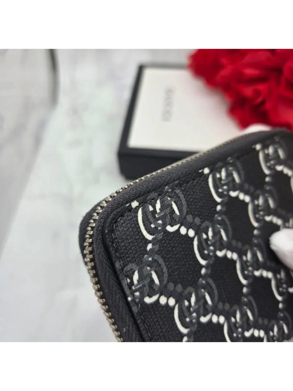 Gucci Coin Purse Wallet GG Shadow